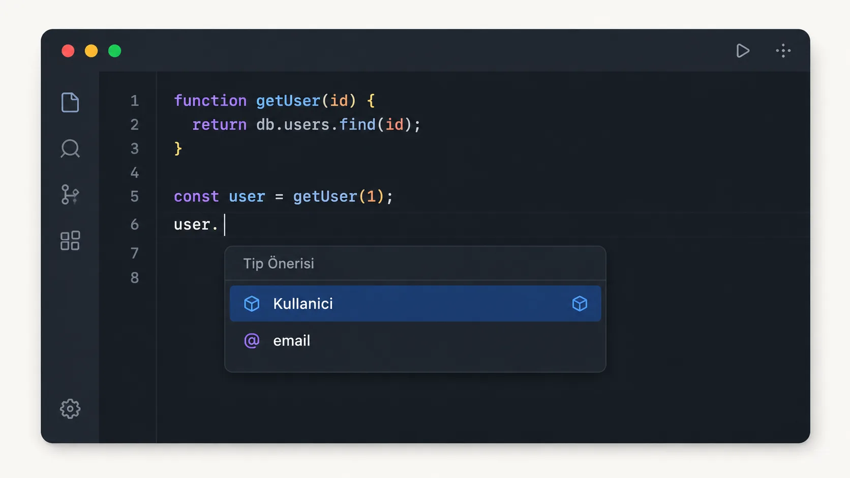 Kod editöründe TypeScript tip tanımlarının otomatik tamamlama önerisi sunduğu arayüz taslağı